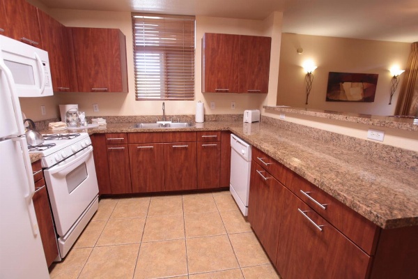 The Cliffs At Peace Canyon image 5